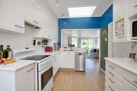 Photo of property in 14 View Road, Houghton Bay, Wellington, 6023