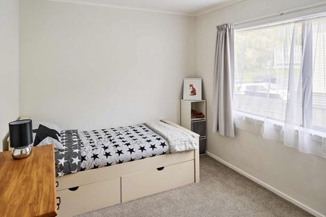 Photo of property in 51a Omapere Street, Whitby, Porirua, 5024