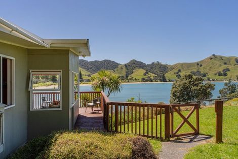Photo of property in 50 Otautu Wharf Road, Colville, Coromandel, 3584