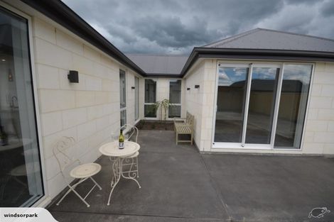 Photo of property in 4 Pembrook Close, Rangiora, 7400