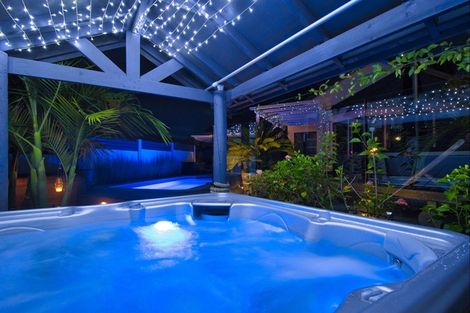 Photo of property in 4 Kingsgate Close, Havelock North, 4130