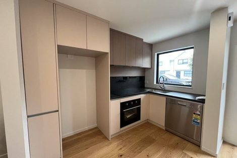 Photo of property in 2/26 Cross Street, Phillipstown, Christchurch, 8011