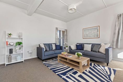 Photo of property in 1/13 Russell Road, Manurewa, Auckland, 2102