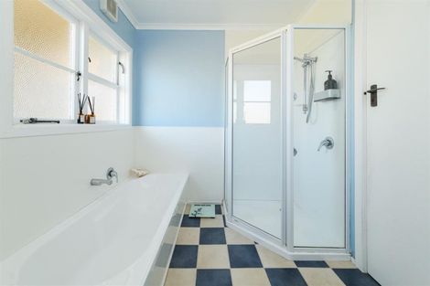 Photo of property in 11 Bond Street, Marton, 4710