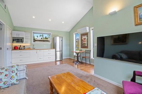 Photo of property in 69 Frye Crescent, Albert Town, Wanaka, 9305