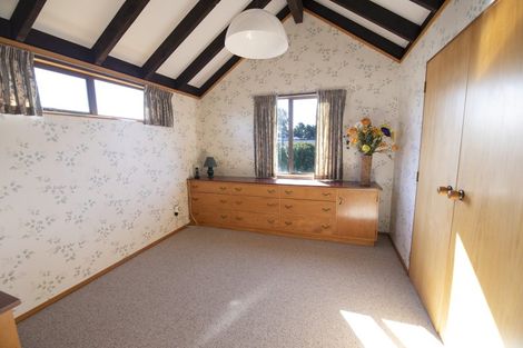 Photo of property in 64a Avondale Road, Taradale, Napier, 4112