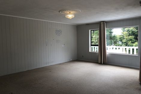 Photo of property in 2/260 Sunset Road, Windsor Park, Auckland, 0632