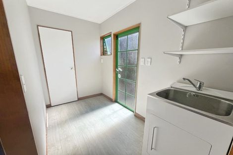 Photo of property in 2/122 Taupo View Road, Taupo, 3330