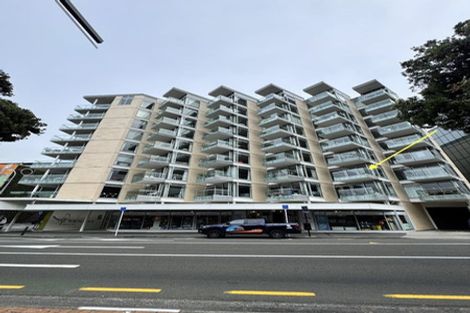 Photo of property in Piermont Apartments, 2b/82 Cable Street, Te Aro, Wellington, 6011