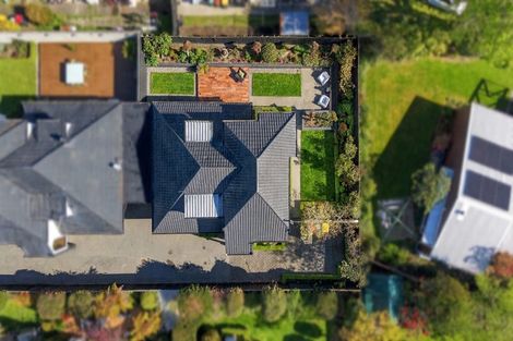 Photo of property in 76b Memorial Avenue, Ilam, Christchurch, 8053