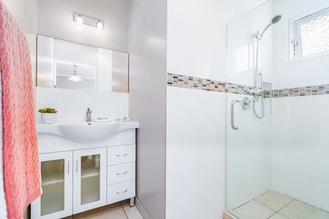 Photo of property in 6 Te Puia Street, Te Kamo, Whangarei, 0112