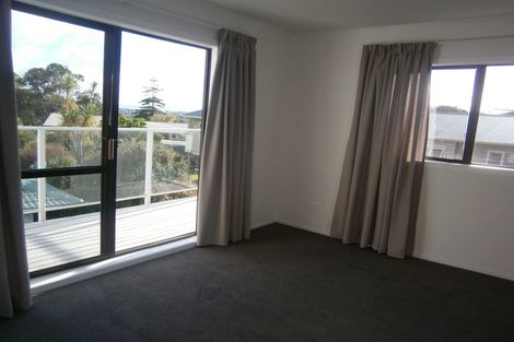 Photo of property in 1/10 Firth Road, Torbay, Auckland, 0630
