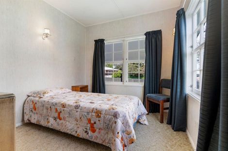 Photo of property in 16 Hogg Crescent, Masterton, 5810