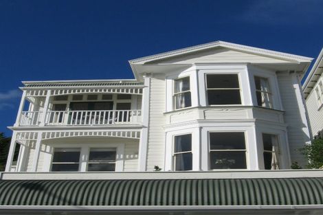 Photo of property in 29 The Crescent, Roseneath, Wellington, 6011