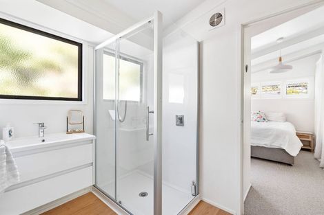 Photo of property in 44 Te Maika Road, Ngunguru, Whangarei, 0173