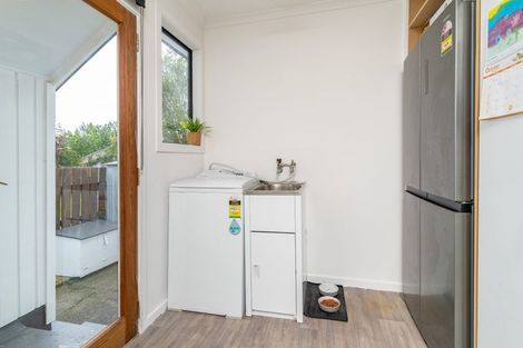 Photo of property in 26 Johnson Street, Milton, 9220