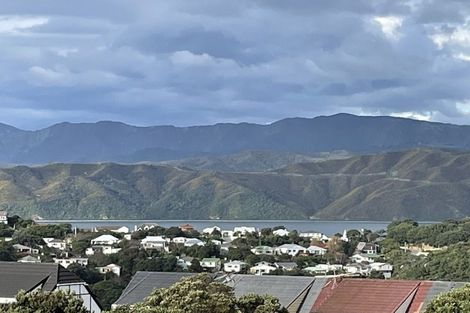 Photo of property in 1/7 Rangitane Street, Maupuia, Wellington, 6022