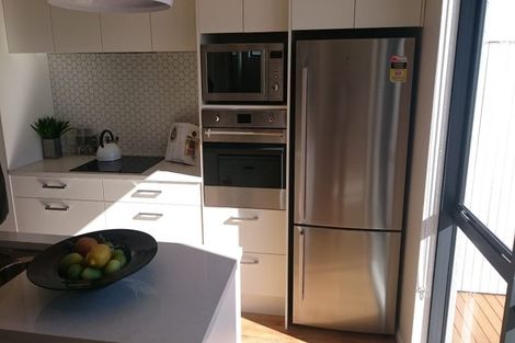 Photo of property in 26 Komanawa Lane, Mount Wellington, Auckland, 1062