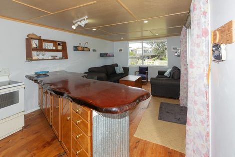 Photo of property in 5 Bayly Street, Baylys Beach, Dargaville, 0377
