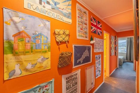 Photo of property in 28 Essex Crescent, Whakatu, Hastings, 4102