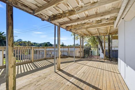 Photo of property in 29 Cedar Terrace, Stanmore Bay, Whangaparaoa, 0932