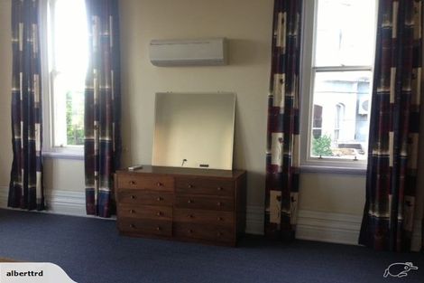 Photo of property in 60 Royal Terrace, Dunedin Central, Dunedin, 9016