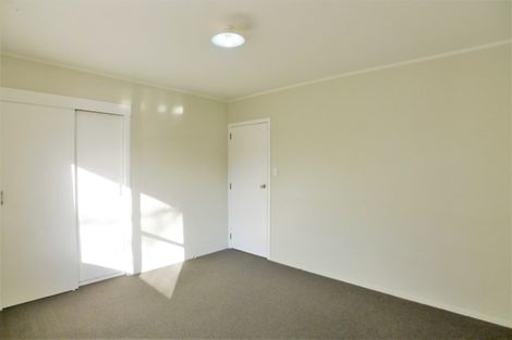 Photo of property in 1 Iorangi Place, Hillpark, Auckland, 2102