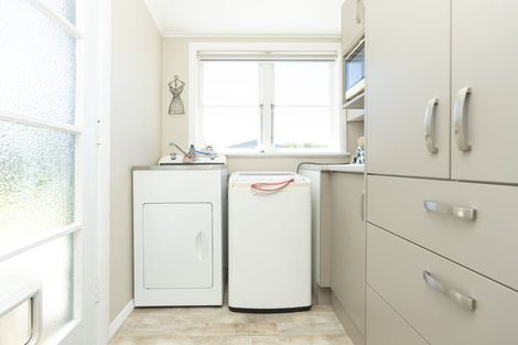 Photo of property in 83 Montgomery Crescent, Bader, Hamilton, 3206