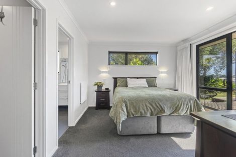 Photo of property in 5 Cessna Lane, Glen Avon, New Plymouth, 4312