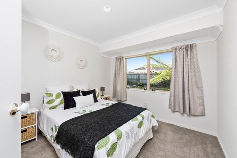 Photo of property in 4 Kalmia Dell, Mount Maunganui, 3116