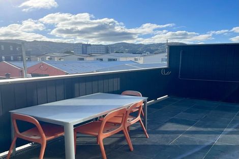 Photo of property in 4/337 Jackson Street, Petone, Lower Hutt, 5012