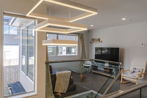 Photo of property in 11 Pommes Way, Silverdale, 0932