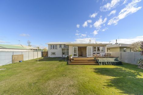Photo of property in 9 Leslie Avenue, Cloverlea, Palmerston North, 4412