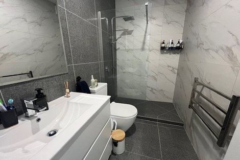 Photo of property in 10 Routhmore Street, Flat Bush, Auckland, 2019