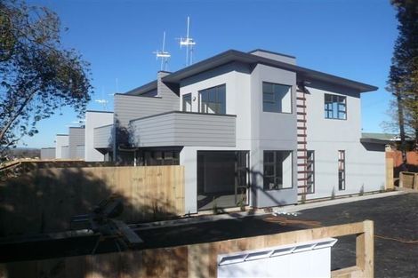 Photo of property in 110b Hillcrest Road, Hillcrest, Hamilton, 3216