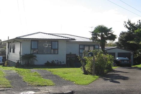 Photo of property in 9 Leonard Place, Otara, Auckland, 2023