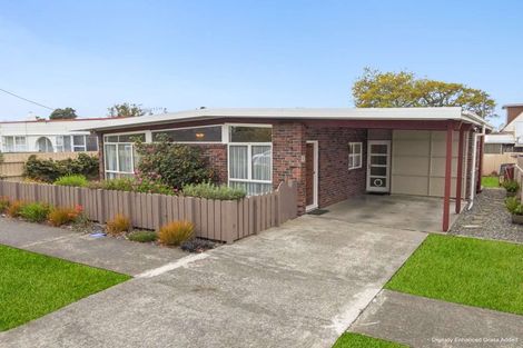 Photo of property in 65 Skerman Street, Marton, 4710