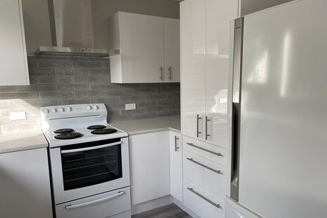 Photo of property in 12 Harland Street, Brooklyn, Wellington, 6021