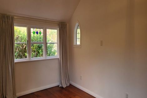 Photo of property in 24 Weld Street, Martinborough, 5711