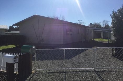 Photo of property in 8b Kupe Drive, Carterton, 5713