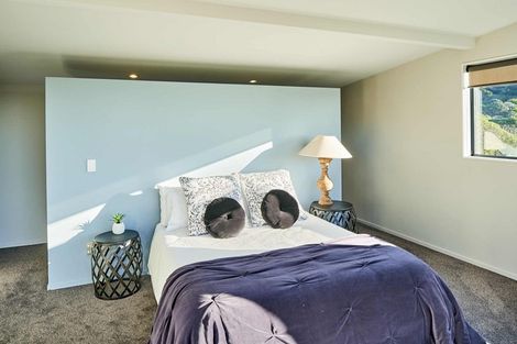 Photo of property in 10 Pukerua Beach Road, Pukerua Bay, 5026