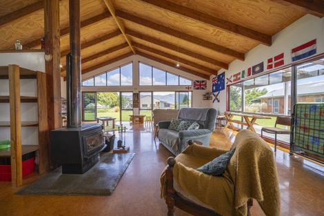 Photo of property in 22 Paton Place, Te Anau, 9600