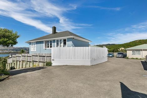 Photo of property in 12 Whenua View, Titahi Bay, Porirua, 5022