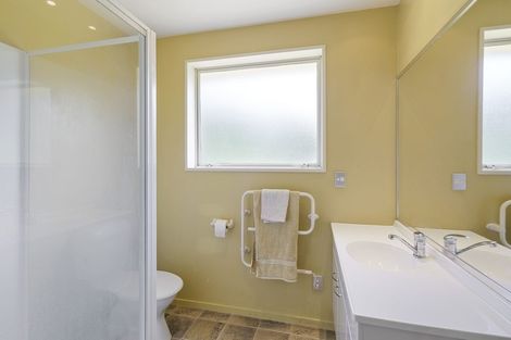 Photo of property in 17 Scarlet Oak Drive, West Melton, Christchurch, 7671