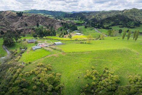 Photo of property in 987 Mangaehu Road, Puniwhakau, Stratford, 4392