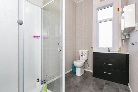 Photo of property in 43 Stanley Street, Kenmure, Dunedin, 9011