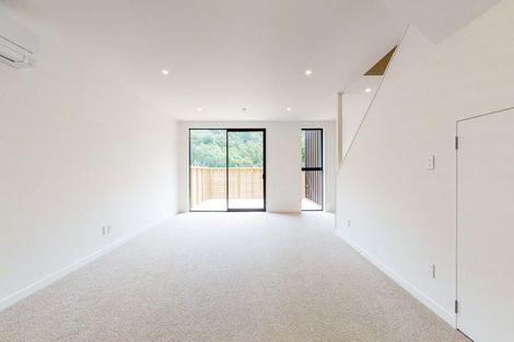 Photo of property in 55 Rua Kai Way, Brooklyn, Wellington, 6021