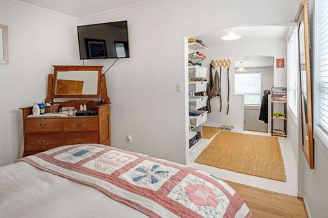 Photo of property in 37 Roretana Drive, Athenree, Waihi Beach, 3177