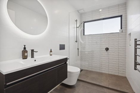 Photo of property in 1/2 Clayton Street, Saint Clair, Dunedin, 9012