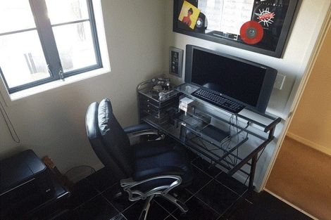 Photo of property in 25/8 Carolina Place, Albany, Auckland, 0632